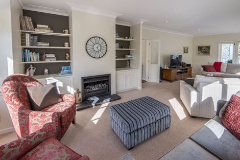 Photo of property in 1/11a Hauraki Road, Hauraki, Auckland, 0622