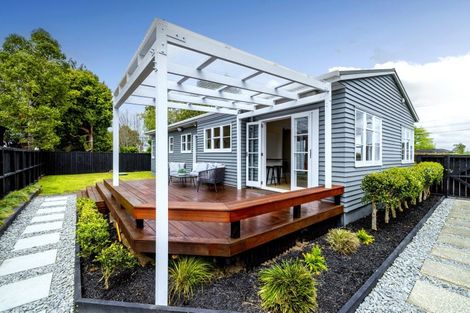 Photo of property in 29 Kaipara Portage Road, Riverhead, 0820