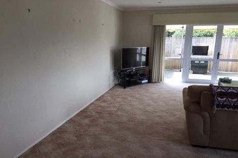 Photo of property in 23 Serrita Avenue, Sunnyhills, Auckland, 2010