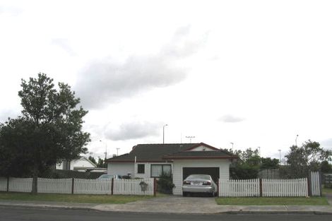 Photo of property in 39 Barbados Drive, Unsworth Heights, Auckland, 0632