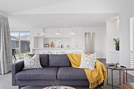 Photo of property in 9 Pembrook Close, Rangiora, 7400