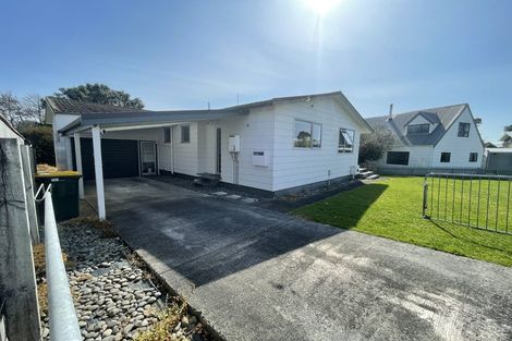 Photo of property in 23 Lantana Avenue, Bell Block, New Plymouth, 4312