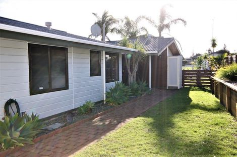 Photo of property in 42 Jubilee Drive, Pauanui, Hikuai, 3579