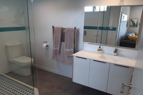 Photo of property in 10 Alexander Road, Raumati Beach, Paraparaumu, 5032