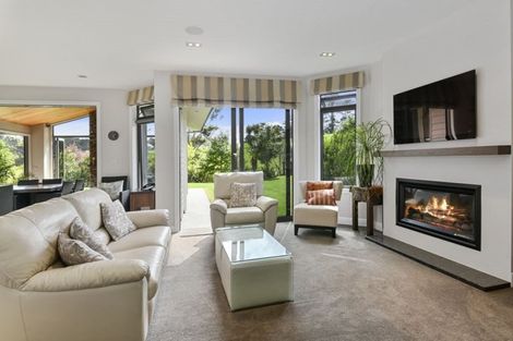 Photo of property in 100 Hobson Road, Lucas Heights, Auckland, 0632
