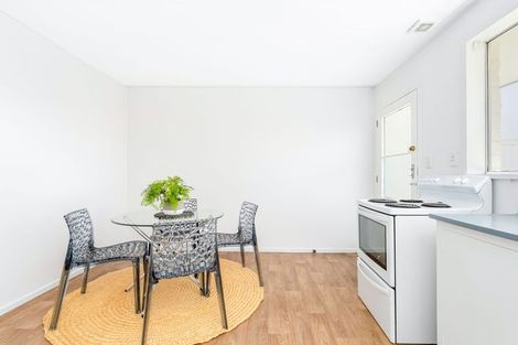 Photo of property in 2/54 Devon Street, Sydenham, Christchurch, 8023