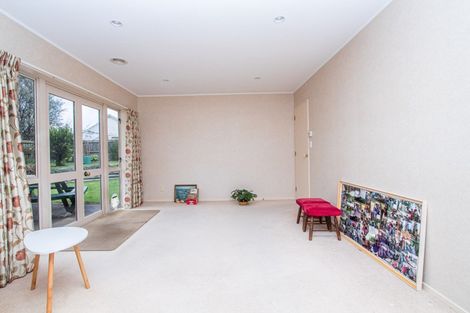Photo of property in 9 Ben Lomond Place, Nawton, Hamilton, 3200
