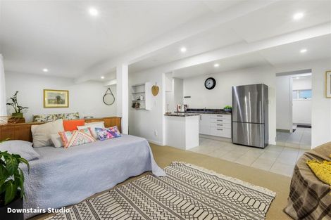 Photo of property in 1100a Whangaparaoa Road, Tindalls Beach, Whangaparaoa, 0930