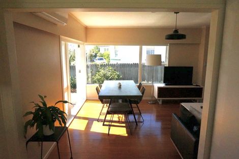 Photo of property in 1/23 Aramoana Avenue, Devonport, Auckland, 0624