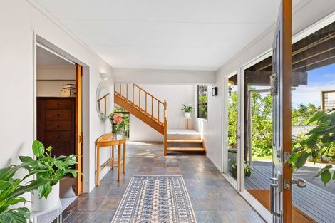 Photo of property in 14 Glenelg Road, Red Beach, 0932