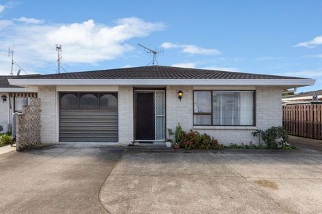 Photo of property in 3/16 Victoria Avenue, Whakatane, 3120