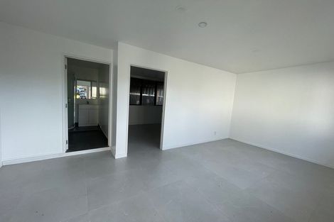 Photo of property in 18 Orly Avenue, Mangere, Auckland, 2022