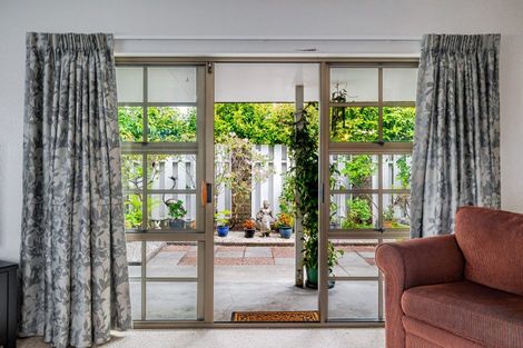 Photo of property in 69 Slacks Road, Awapuni, Palmerston North, 4412