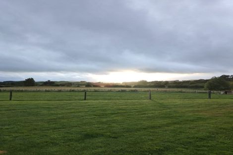 Photo of property in 52 Highlands Drive, Waipawa, 4210