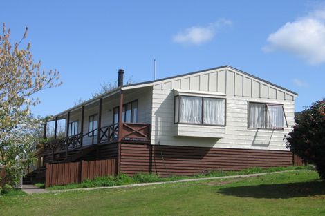 Photo of property in 4 Spinel Place, Pukehangi, Rotorua, 3015