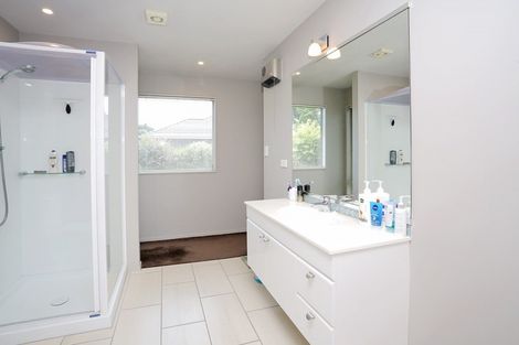 Photo of property in 17 Rosewood Drive, Rosedale, Invercargill, 9810