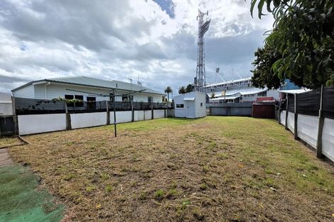 Photo of property in 123 Vigor Brown Street, Napier South, Napier, 4110
