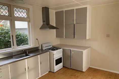 Photo of property in 31 Trafalgar Street, Waiwhetu, Lower Hutt, 5010