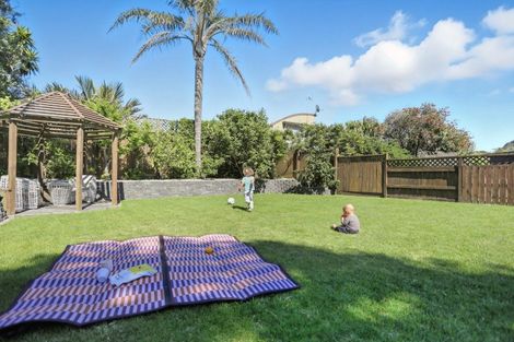Photo of property in 40 Oceanview Road, Mount Maunganui, 3116