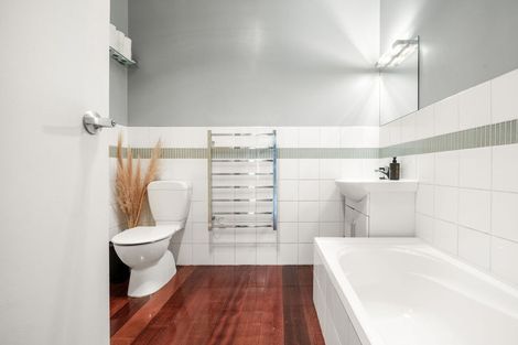 Photo of property in 80 Cook Street, Hamilton East, Hamilton, 3216