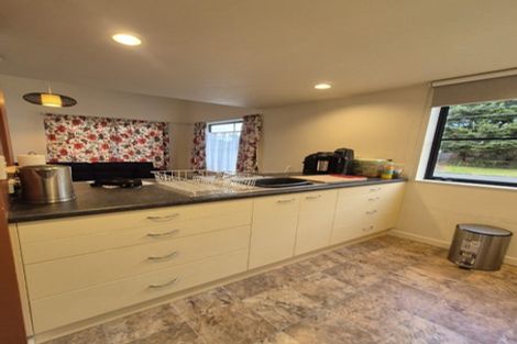 Photo of property in 59 Renown Road, Raumati South, Paraparaumu, 5032