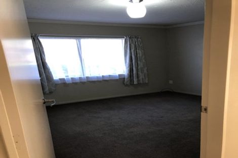 Photo of property in 15 Fenchurch Grove, Stokes Valley, Lower Hutt, 5019