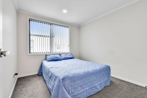 Photo of property in 7 Taupinga Way, Takanini, 2112