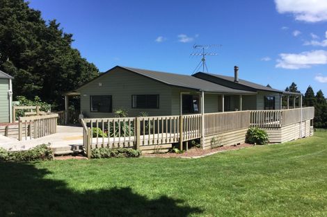 Photo of property in 288 Waiuku Road, Puni, Pukekohe, 2678