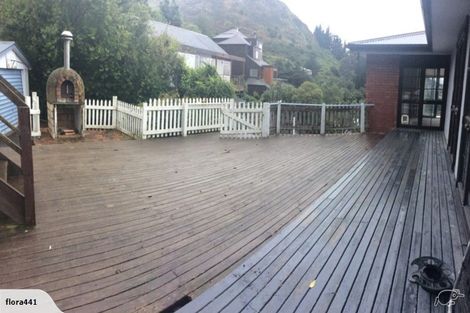 Photo of property in 27 Walkers Road, Lyttelton, 8082