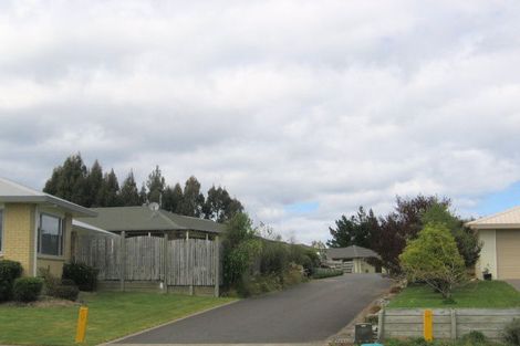 Photo of property in 58 Balmoral Drive, Hilltop, Taupo, 3330