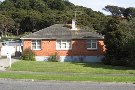Photo of property in 4 Hay Street, Naenae, Lower Hutt, 5011