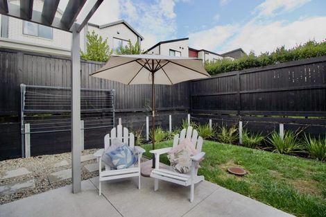 Photo of property in 7 Uma Grove, Hobsonville, Auckland, 0616