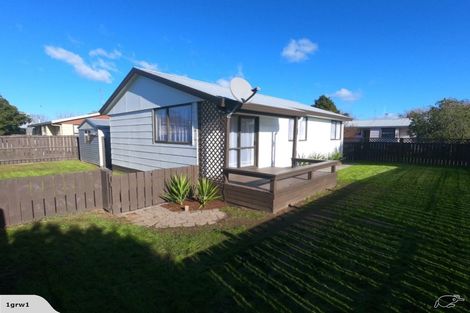 Photo of property in 35a Crawshaw Drive, Nawton, Hamilton, 3200