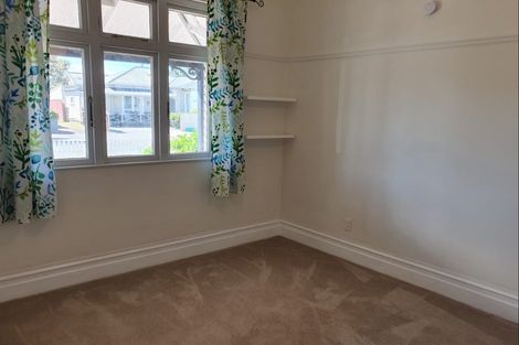 Photo of property in 23 Riddlers Crescent, Petone, Lower Hutt, 5012