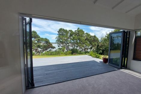 Photo of property in 68 Rame Road, Greenhithe, Auckland, 0632