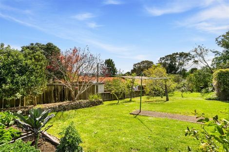Photo of property in 4150a Great North Road, Glendene, Auckland, 0602