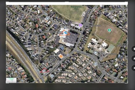 Photo of property in 9 Cockayne Crescent, Sunnynook, Auckland, 0620