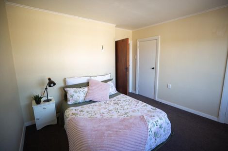 Photo of property in 13 Mcgregors Road, Bromley, Christchurch, 8062