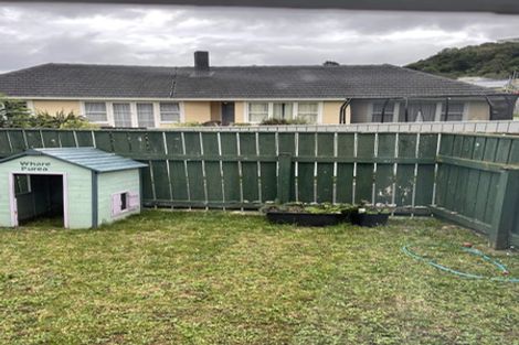 Photo of property in 2/29 Priscilla Crescent, Kingston, Wellington, 6021