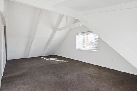 Photo of property in 161 Karewa Parade, Papamoa Beach, Papamoa, 3118