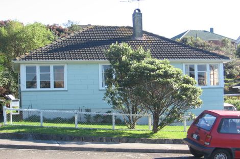 Photo of property in 124 Moorefield Road, Johnsonville, Wellington, 6037