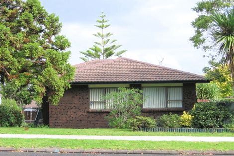 Photo of property in 12 Palmyra Way, Half Moon Bay, Auckland, 2012