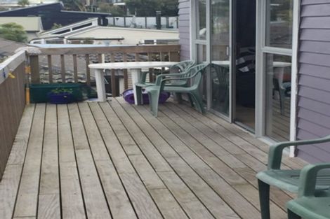 Photo of property in 3 Hythe Terrace, Mairangi Bay, Auckland, 0630