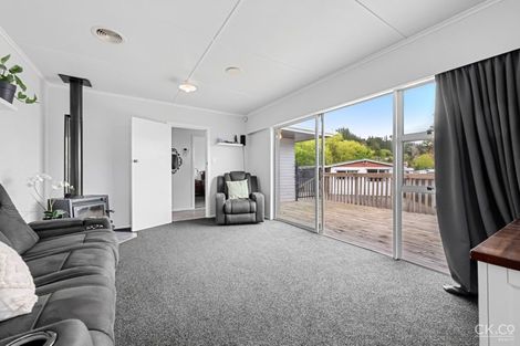 Photo of property in 7 Prestige Place, Maoribank, Upper Hutt, 5018