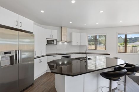 Photo of property in 18b Kairimu Street, Stokes Valley, Lower Hutt, 5019