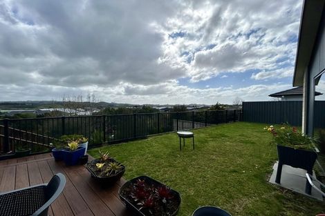 Photo of property in 23 Robley Road, Pyes Pa, Tauranga, 3112