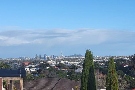 Photo of property in 29 Sycamore Drive, Sunnynook, Auckland, 0620