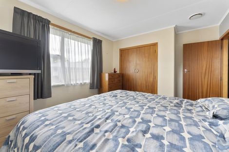 Photo of property in 27 Cavendish Crescent, Awapuni, Palmerston North, 4412
