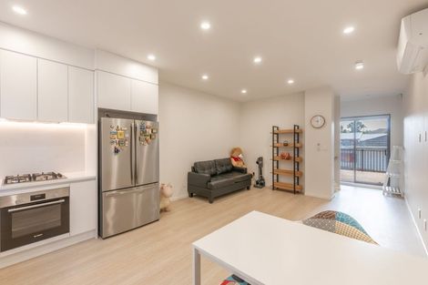 Photo of property in 12/59 Spring Street, Onehunga, Auckland, 1061