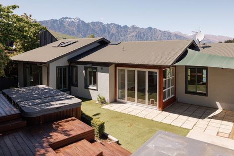 Photo of property in 148 Park Street, Queenstown, 9300